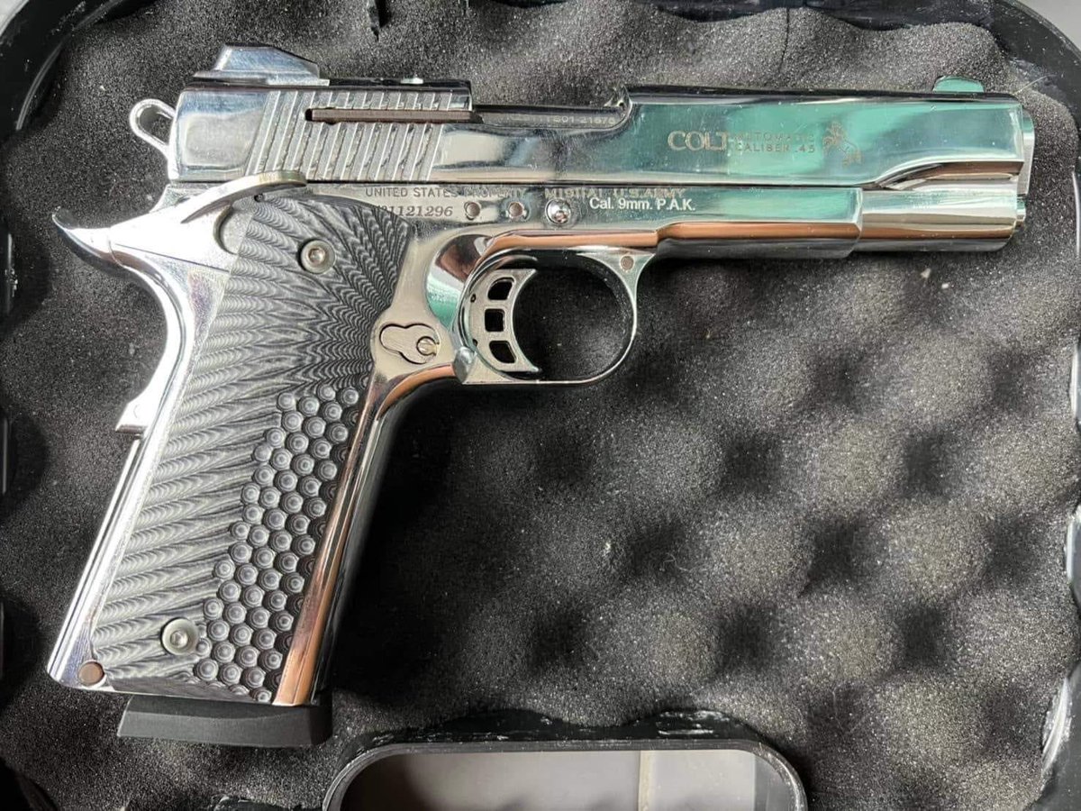 Genuine(GUNshop) tweet media