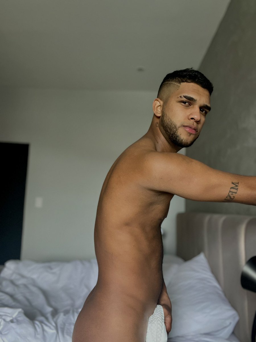 EDIXON⚜️ tweet media