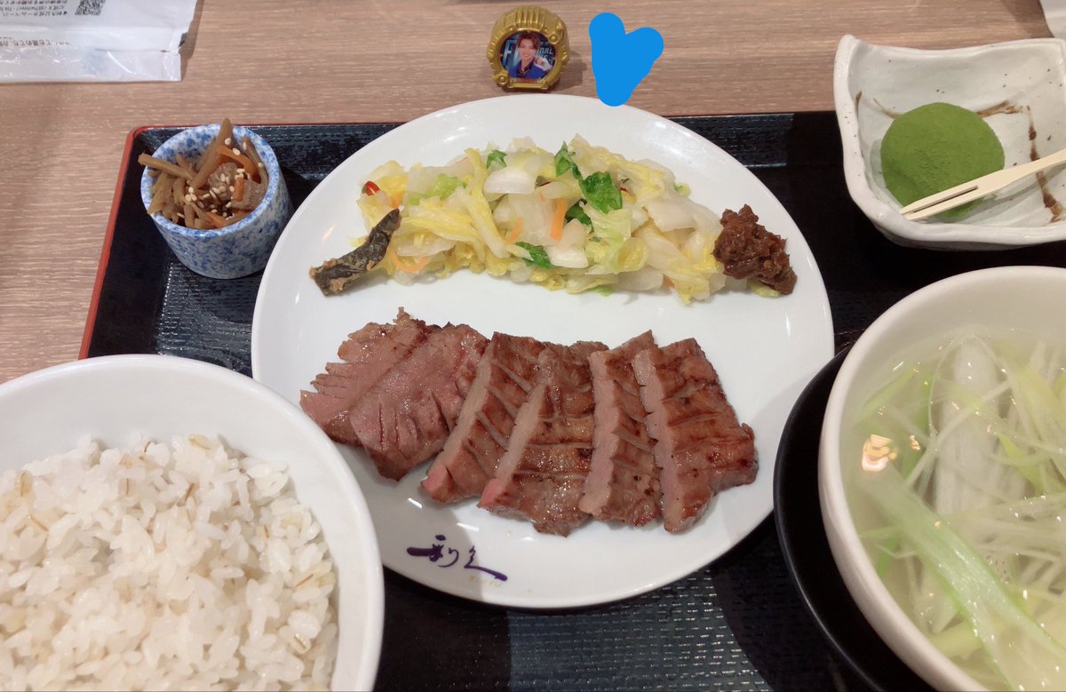 jully1224's tweet photo. 20260419 ゴジュウジャー仙台公演🌙
また来たよ宮城(笑)
センタイリングは陸王さま💙
そして牛たん。  #FLT  #戦隊 https://t.co/jiUrkfD02t