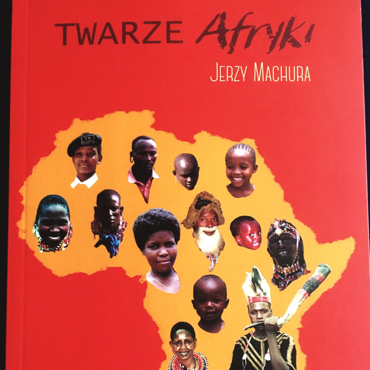 MachuraJerzy's tweet image. Tym gestem👋 sympatycznej Masajki 🙋‍♀️😁  spod Kilimandżaro, mówię Wam "ciao" 🙋‍♂️- zmęczony X-owskimi przeszkodami...💶🧐😏

Dni coraz dłuższe, realny świat bardziej kusi🌍😈🤩
Nie mówię żegnaj, mówię do widzenia...⛔️👋
#Maasai #Kenya #MasaiMara #Kilimanjaro #TwarzeAfryki
📷(my) 🇰🇪