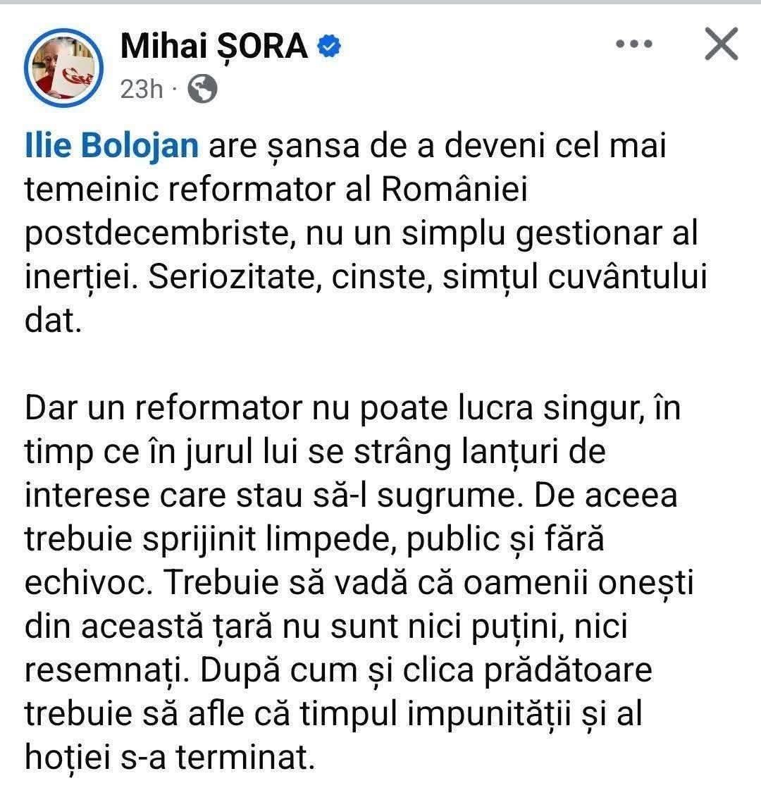 Winner3357's tweet photo. Săriți, lumeee! 
A ieșit Șora din momânturi să se roage de PSD să rămână la guvernare? 😝
Și afișează poze de la protestul anti-Ciuma Roșie? Adică anti-Grindianu, de la ordonanța 13, aia de n-o citise nimeni, dar le spusese lor Marius Manole ce scrie în ea?
Cum? Cum? Vor ieși toți haștagii să îl susțină pe Ilie Sărăcie și să se roage de Ciumiță să rămână la guvernare? Păi nu mai vor să scoată șobolanii de la guvernare? Acum vor să-i țină acolo, să toace proviziile din cămară? 🐁
Buey, ăștia sunt normali la căpuț? 😝
#smiork 👖🍌🐭
    -Ingrid Mocanu-