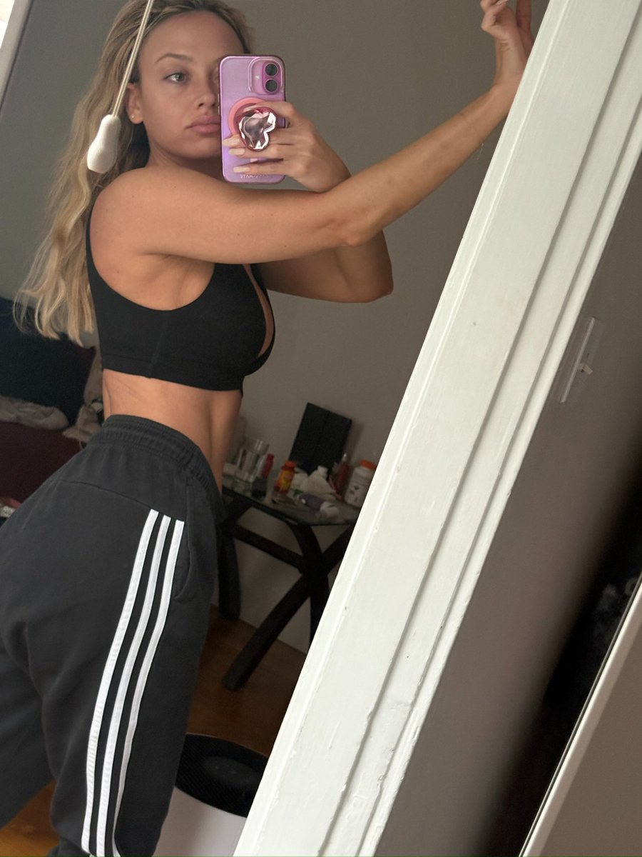 Catherine Patricia tweet media