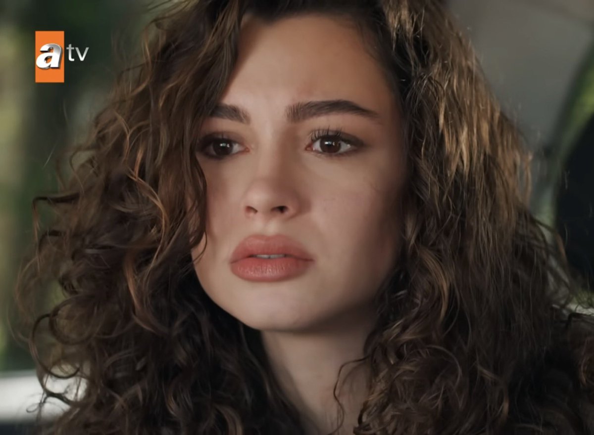 ꧁ TuttePazzePerVahide ꧂ ✌🏽🍷 tweet media