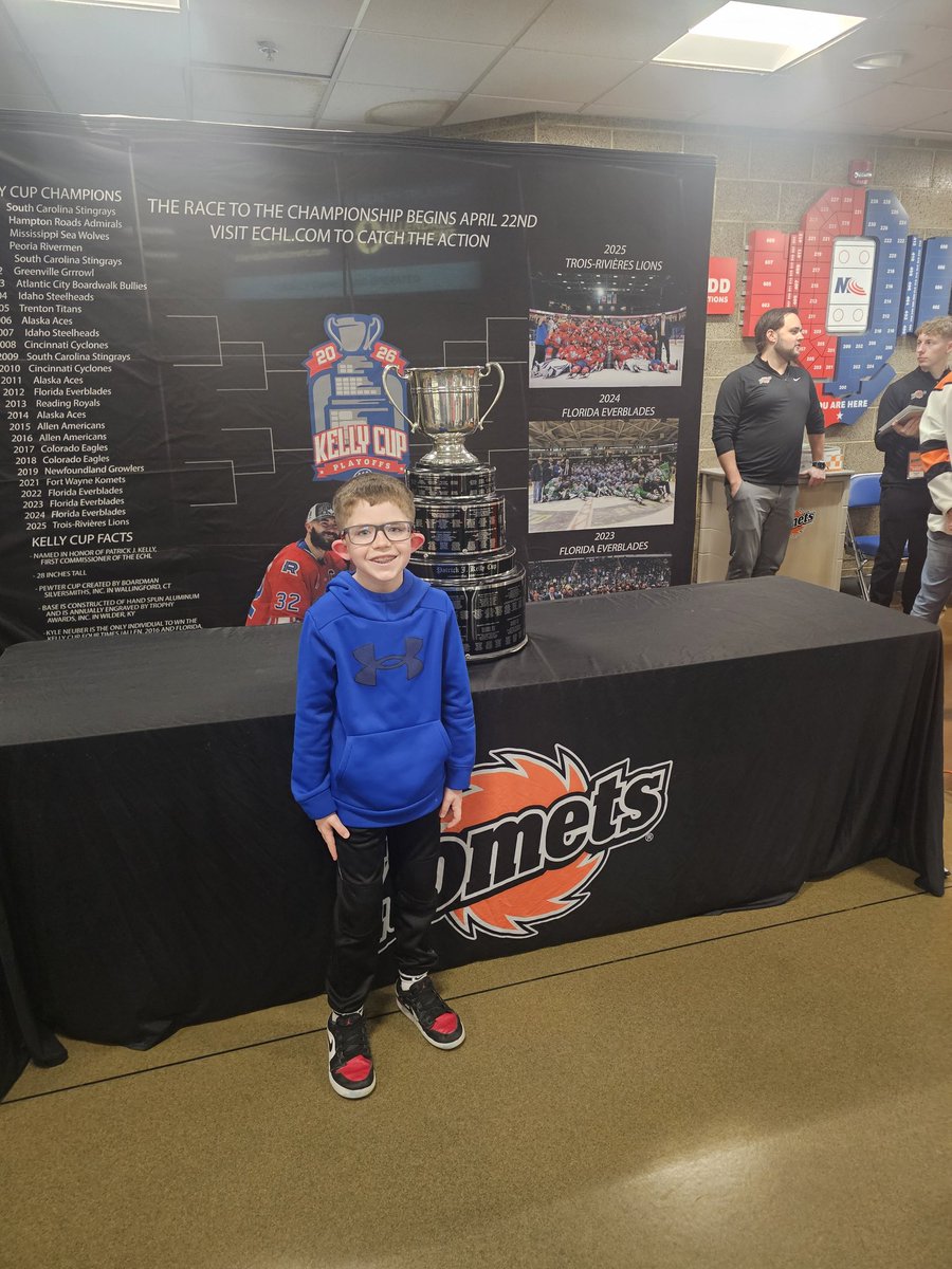 1 last game til playoffs....
#LetsGoKomets