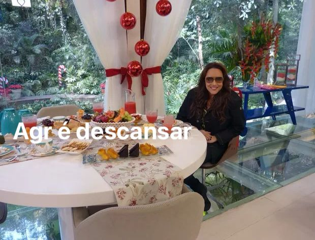 Ana Carolina Team tweet media