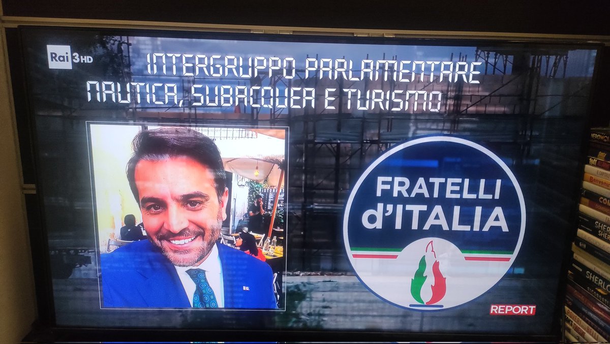 unoenessunoe's tweet image. Un filo nero lega questo cantiere strategico a società che vantano crediti fittizi, la #pev nel territorio del casertano a San Marcellino. Il titolare #Petrarca è vicino al politico di #fdi #Cangiano #report