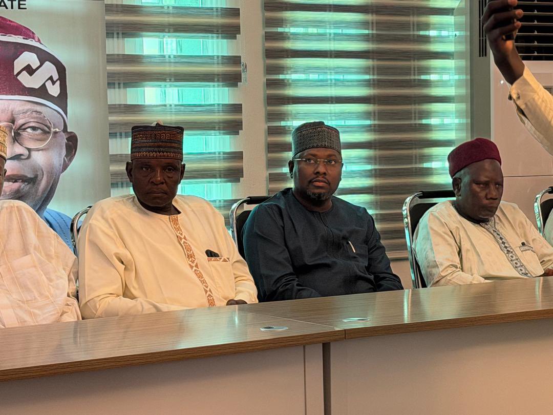 AbbasUbaSaraki's tweet photo. Strategic Engagement with Sumaila LGA Caucus

Earlier today, I held a strategic engagement with members of the Sumaila LGA Caucus.

The meeting was conducted under the leadership of Alhaji Lawan Ahmad Sumaila, Chairman of the Sumaila LGA Caucus. It provided a valuable platform for meaningful dialogue, reflection, and alignment on the path ahead. We discussed the importance of experience, unity, and collective responsibility in driving sustainable grassroots development.

I am pleased with the outcome of the engagement, as members of the caucus expressed their full support and confidence in our shared vision. Their warm reception and commitment to this journey further strengthen our resolve to continue working for the progress of our people.

This engagement marks another important step in strengthening grassroots collaboration and building a united front for the development of Sumaila and beyond.