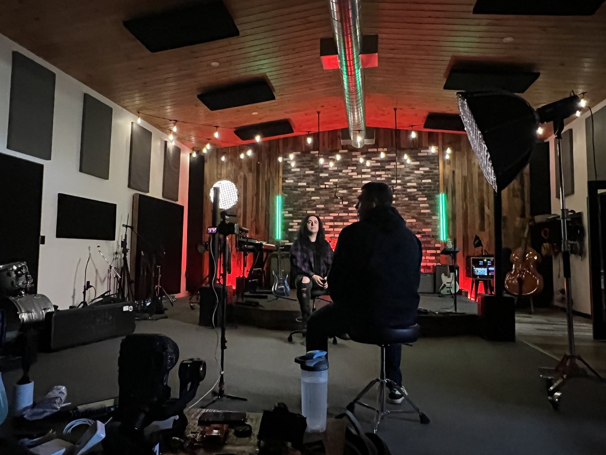FaithInFailure's tweet photo. We filmed something special today 👀

To celebrate the anniversary of "The Fields" EP, we revisited it and reflected on it all.

More soon 🤘🏻

Help us celebrate the anniversary by pre-saving "The Fields (Acoustic)" on Spotify

https://t.co/ifQVc8lM81 https://t.co/uyz10dy2kn