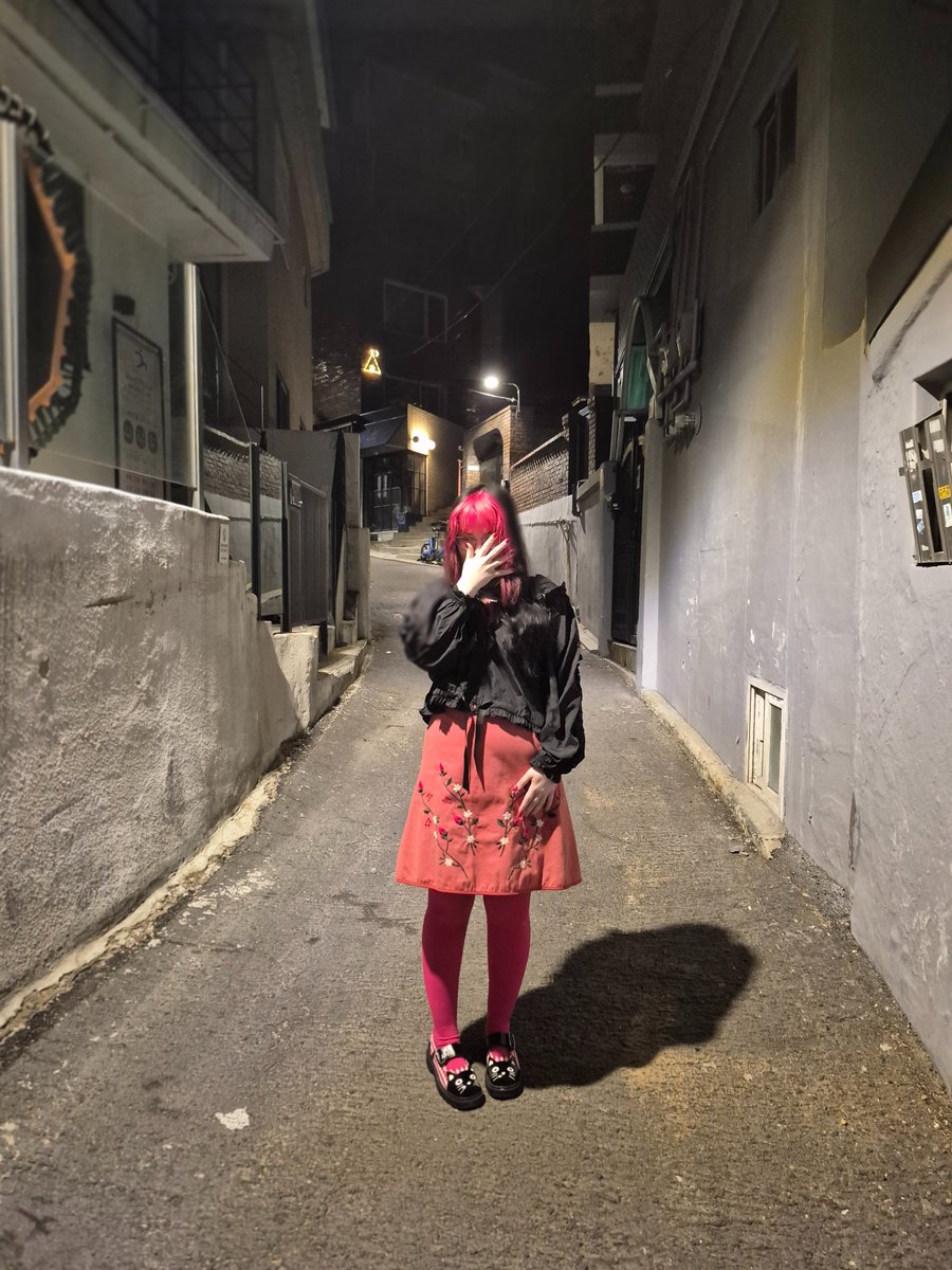 junji tweet media