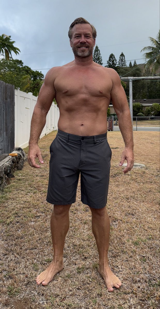ReidyQuentin's tweet photo. @SBakerMD Age 53- Keto diet for 7 years and strength training for 37 years https://t.co/MOXusMvRwb