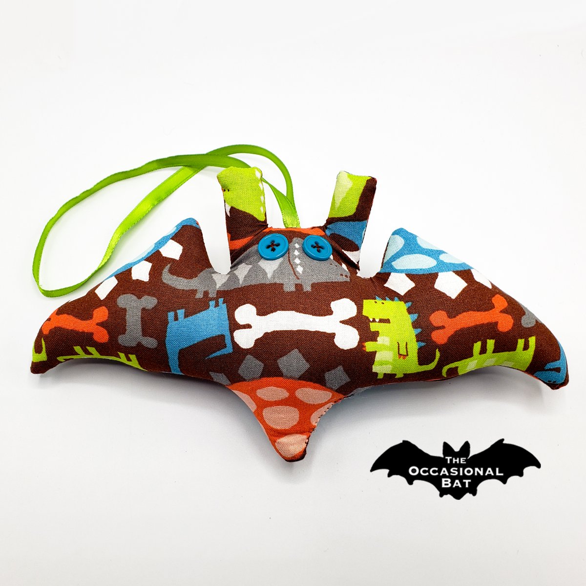 OccasionalBat's tweet image. Roaming the Earth millions of years ago, dinosaurs were truly magnificent creatures! From the fierce T. rex to the gentle Brachiosaurus, they captured our imagination. #Dinosaurs #Prehistoric #JurassicFun #TheOccasionalBat #Handmade #BatShapedOrnament 🦖 theoccasionalbat.etsy.com/listing/448840…