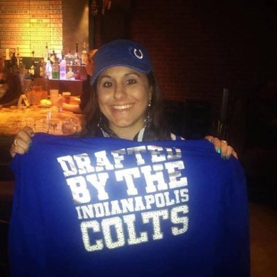 johnson_maren's tweet image. #NewProfilePic Happy #NFLDraft Week!!💙🤍 #ForTheShoe #ColtsNation