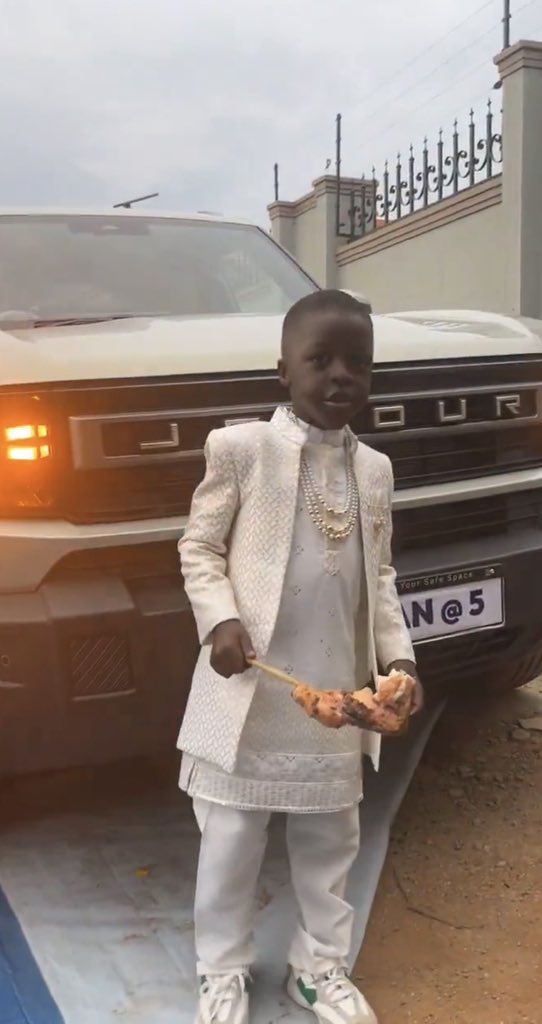 first son 🇷🇼 🇺🇬 tweet media