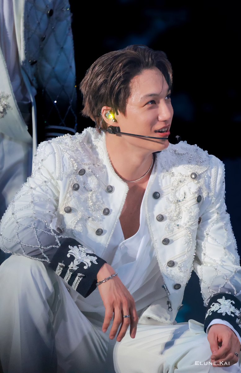 Jongin Pics ♡ tweet media