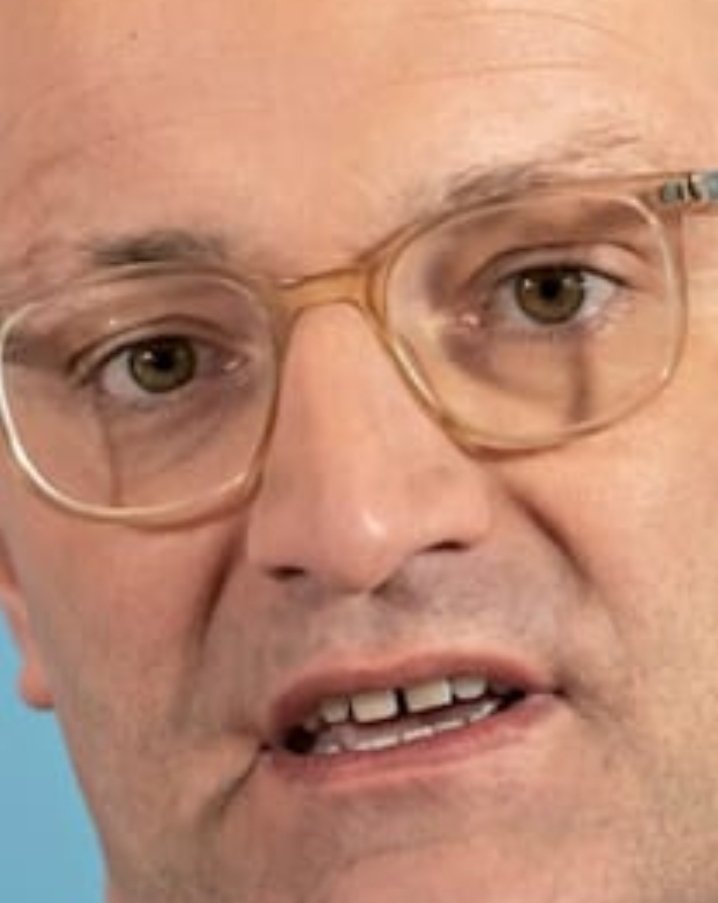 diskurshoheit's tweet photo. @dammiLoh @DocEckl @jonas_sabine ...#fckSpahn in drei Monaten:
>Ja, klar, das ist doof gelaufen, weil wir seinerzeit eine andere Einschätzung hatten...es bringt jetzt nichts, zurückzublicken und Schuld zuzuweisen...wir müssen jetz nach vorne schauen und endlich anpacken!<...
🤯🖕 https://t.co/yExmUYuazk