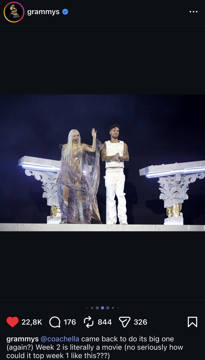 LISA STATION 🪽 tweet media