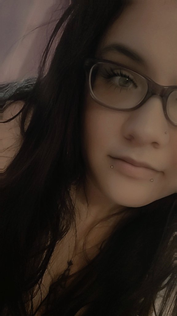 𝑵𝒊𝒌𝒊𝒊 tweet media