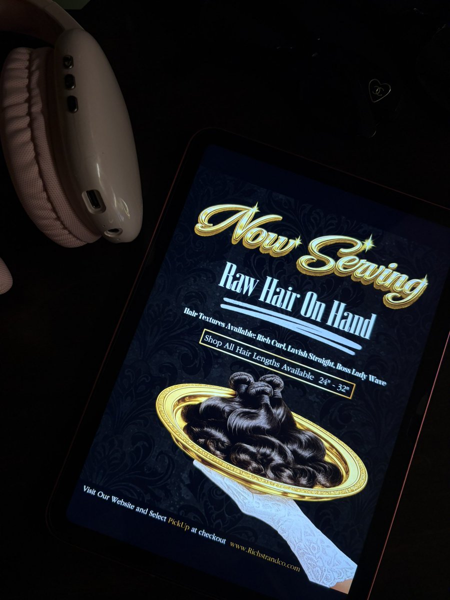 JordanDior_'s tweet photo. The way I just ate these flyers up. I missed being a graphic designer so bad. Happy I’m back creating for my clients again 💻💕 https://t.co/GGUrfwN0XK
