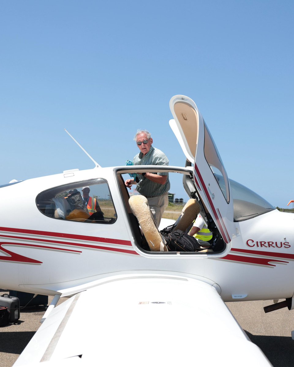 Laura Merán tweet media