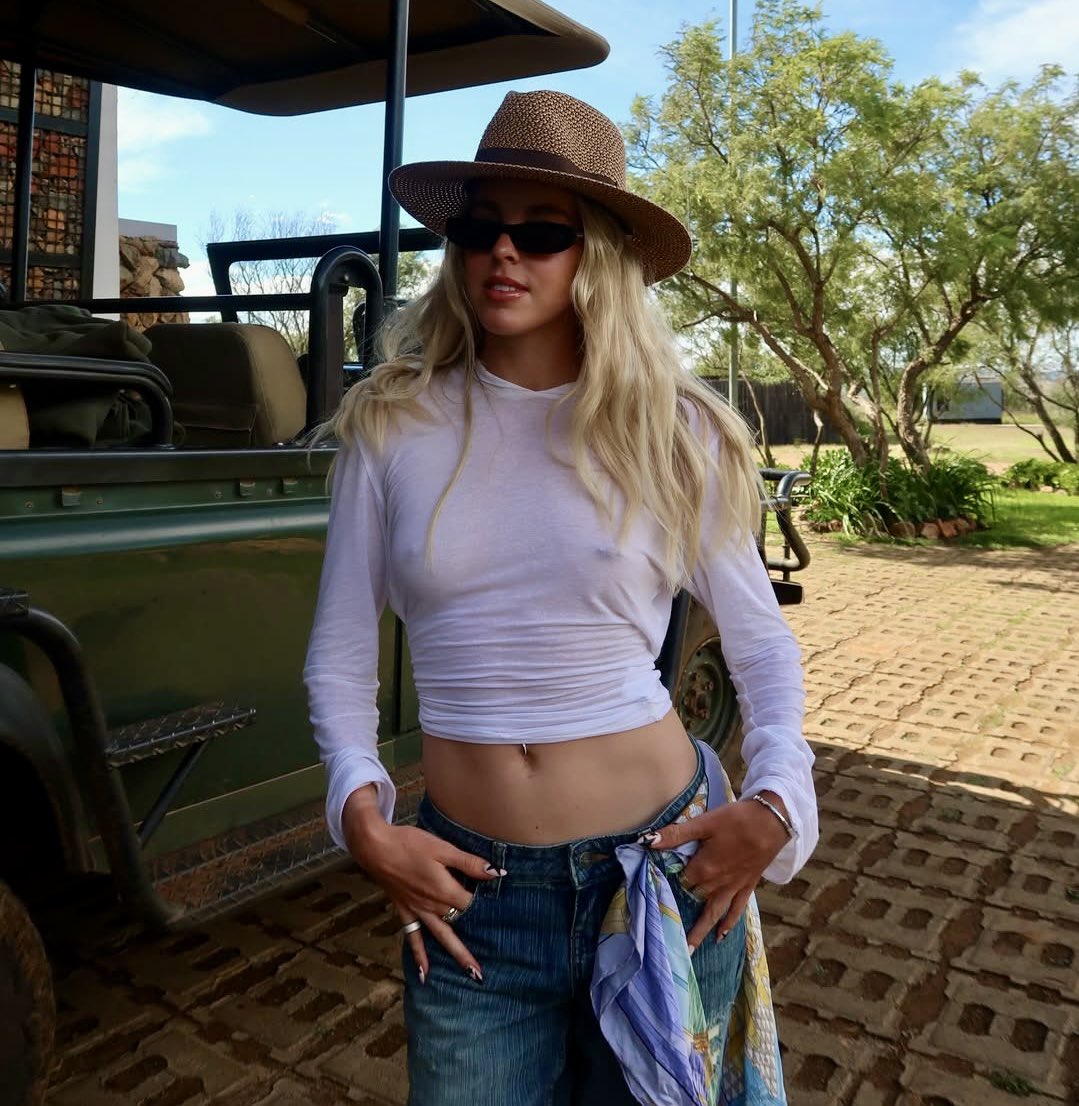 pooledaz888 tweet media