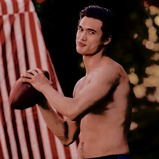 ✮ 𝐑𝐄𝐆𝐆𝐈𝐄. tweet media