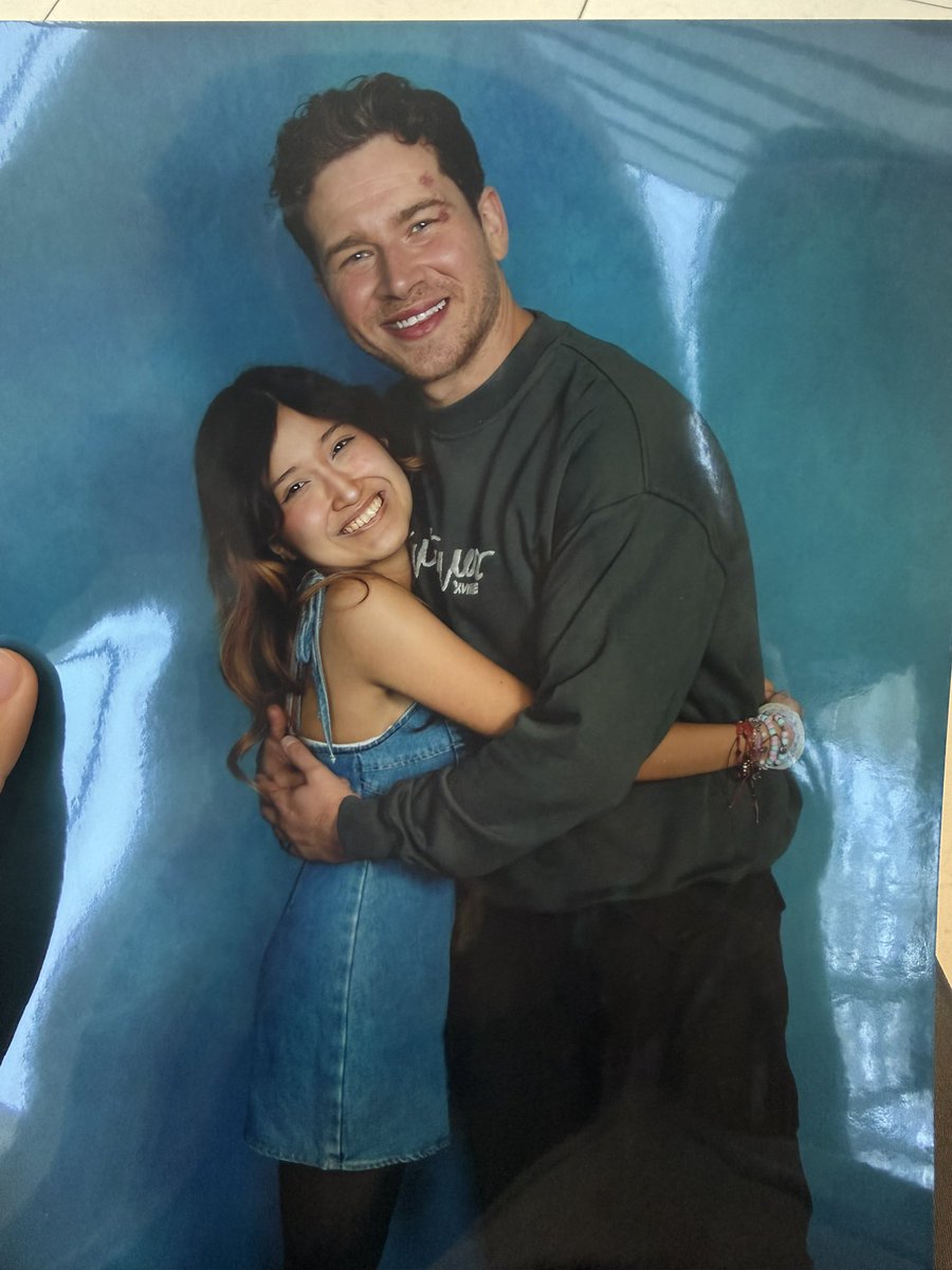 nin 🌱🚒 | is told buddie is real ☀️ tweet media