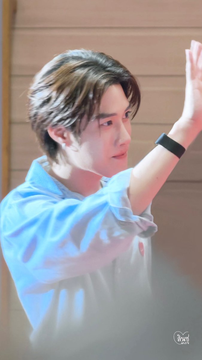 ลินซู tweet media