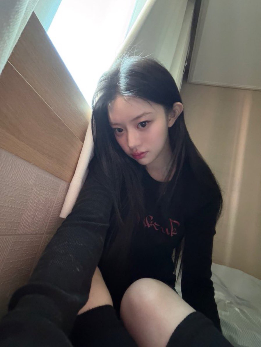 Minju France tweet media
