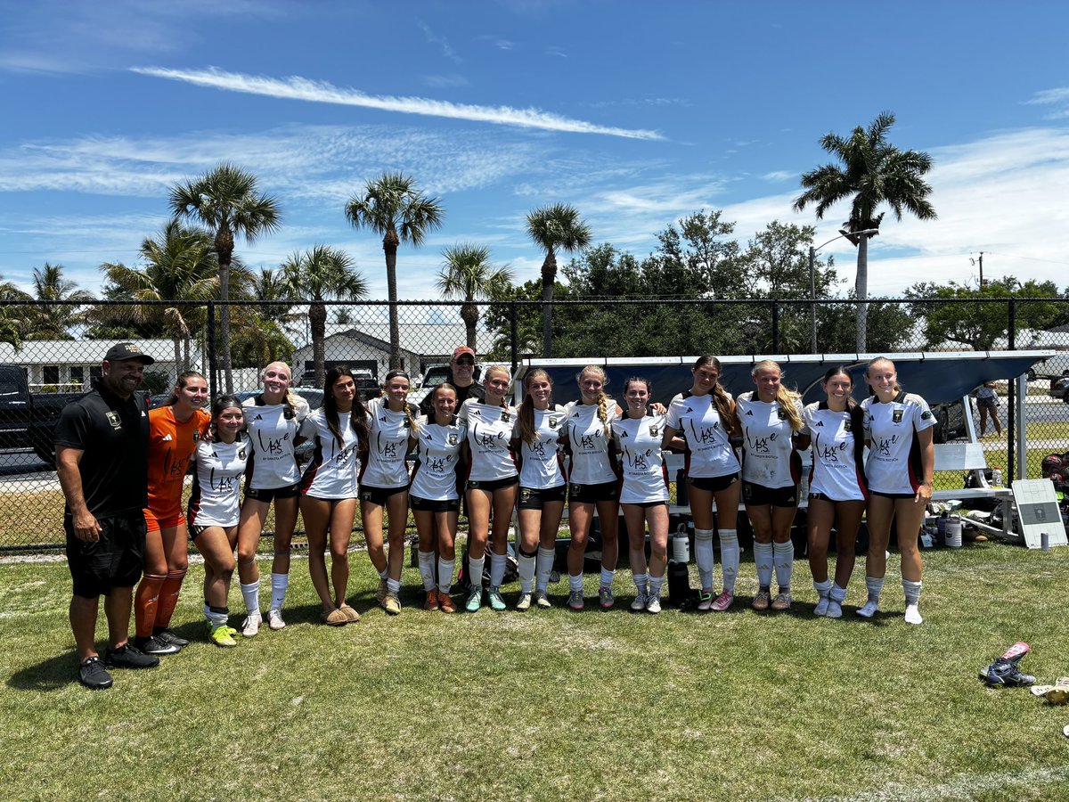 DiscoverCollegeSoccer.com tweet media