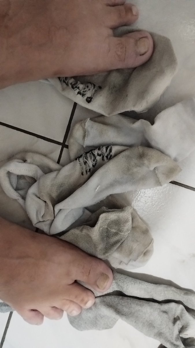 LukaFeet's tweet photo. https://t.co/jsecGByIdU