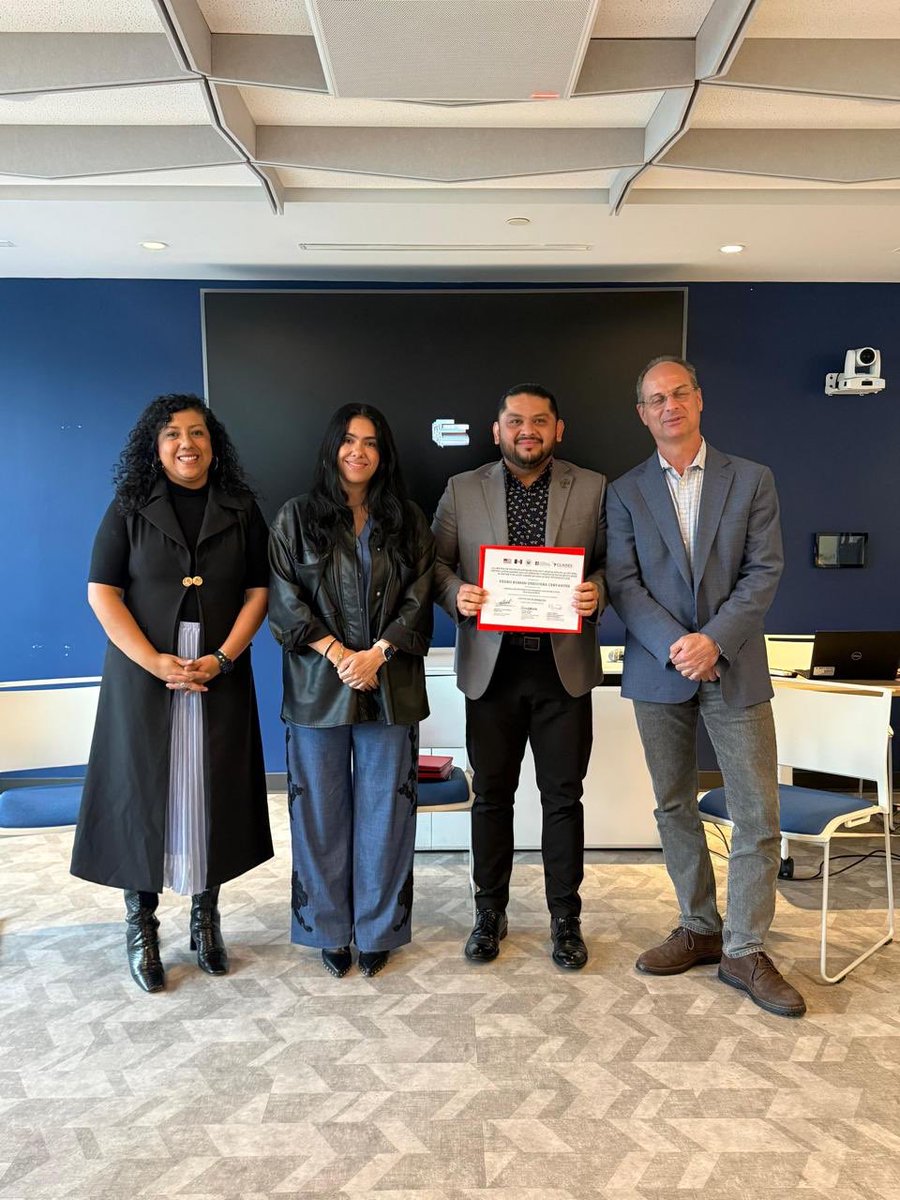 Vania Pérez Morales tweet media