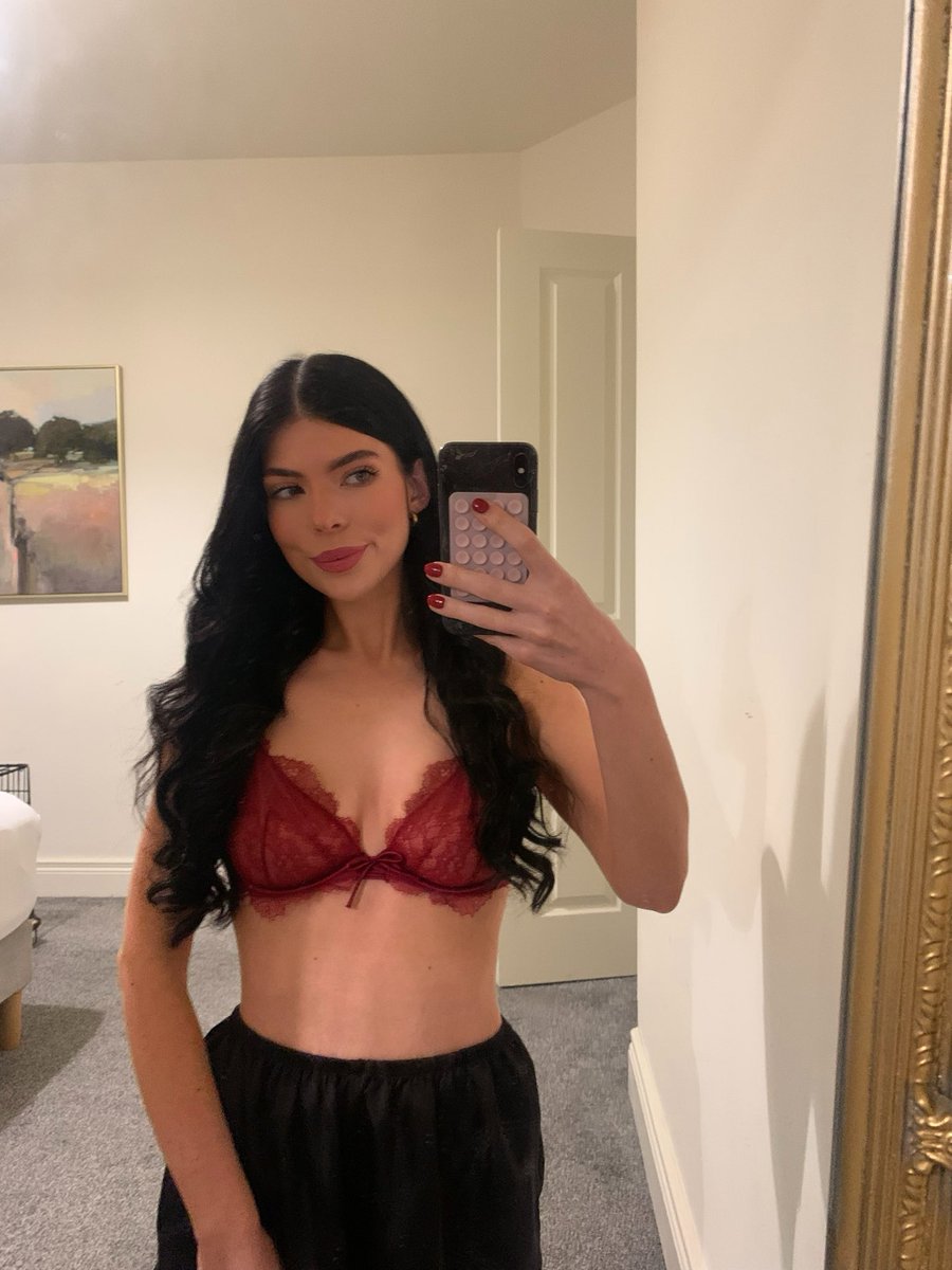 bella peach 🍑 tweet media