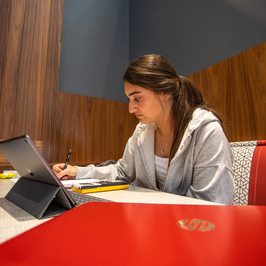 CumberlandsGrad's tweet photo. Finals week is upon us UC! Make sure to prioritize sleep and your mental health this week, we believe in you💫 https://t.co/vVLfeWwELq