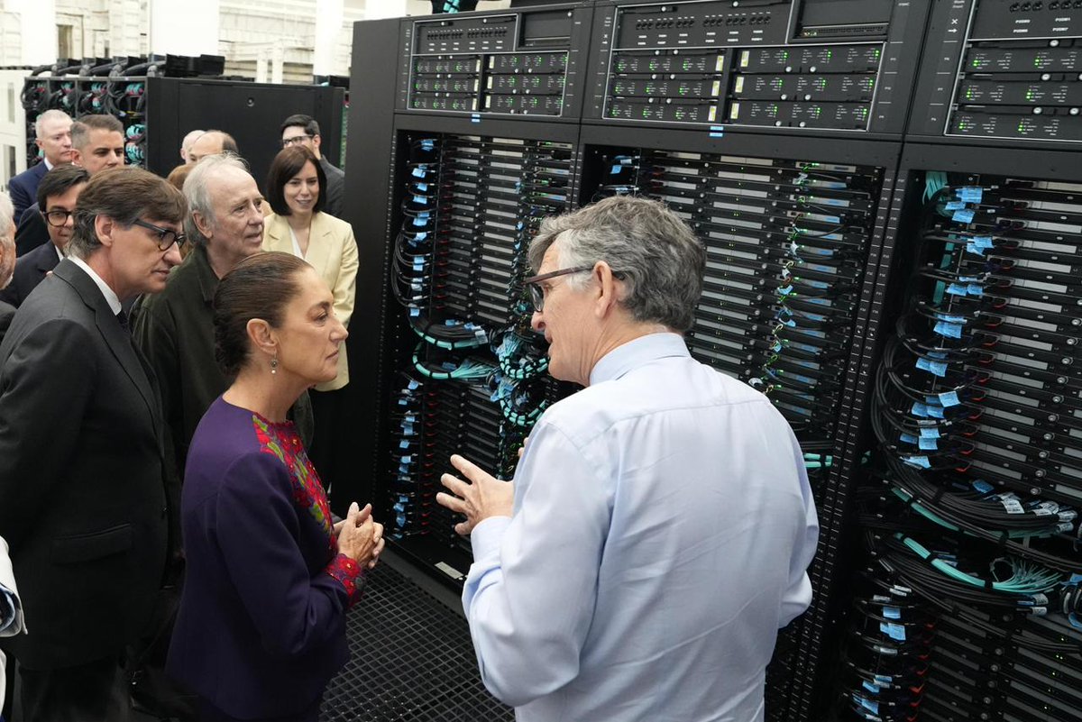 La Presidenta Claudia Sheinbaum Pardo visitó el Centro Nacional de Supercomputación de Barcelona (BSC-CNS, por sus siglas en inglés), como parte…¡Clic para continuar leyendo!

liberal.com.mx/presidenta-cla…
-
<a href="/Claudiashein/">Claudia Sheinbaum Pardo</a>
#Sheinbaum #Coatlicue #Tecnología #Ciencia #México #España