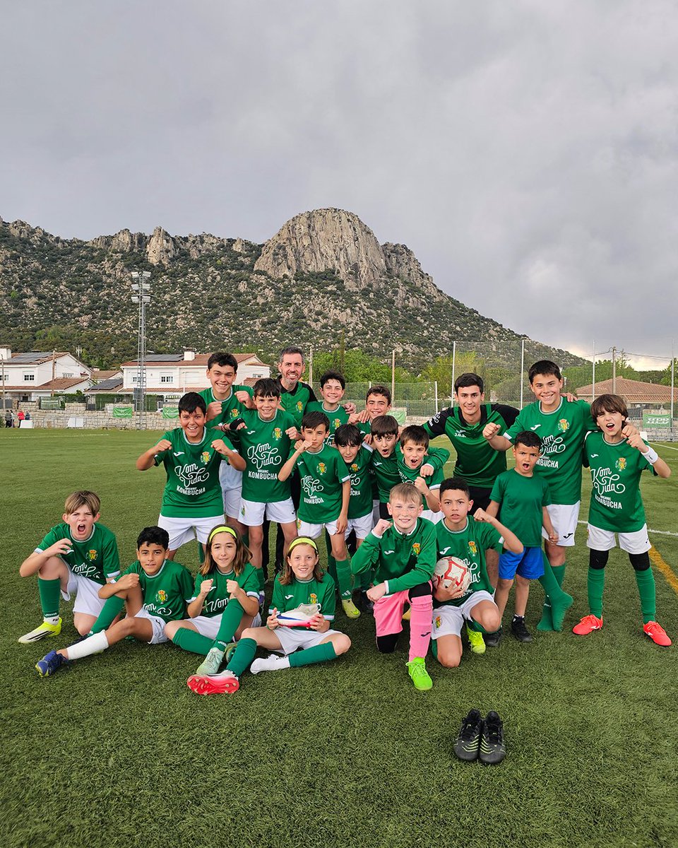 AD LA CABRERA 💚🤍⚽️ tweet media