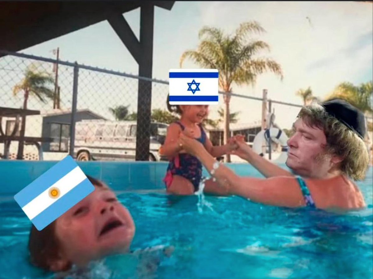 Mr. Sausage tweet media