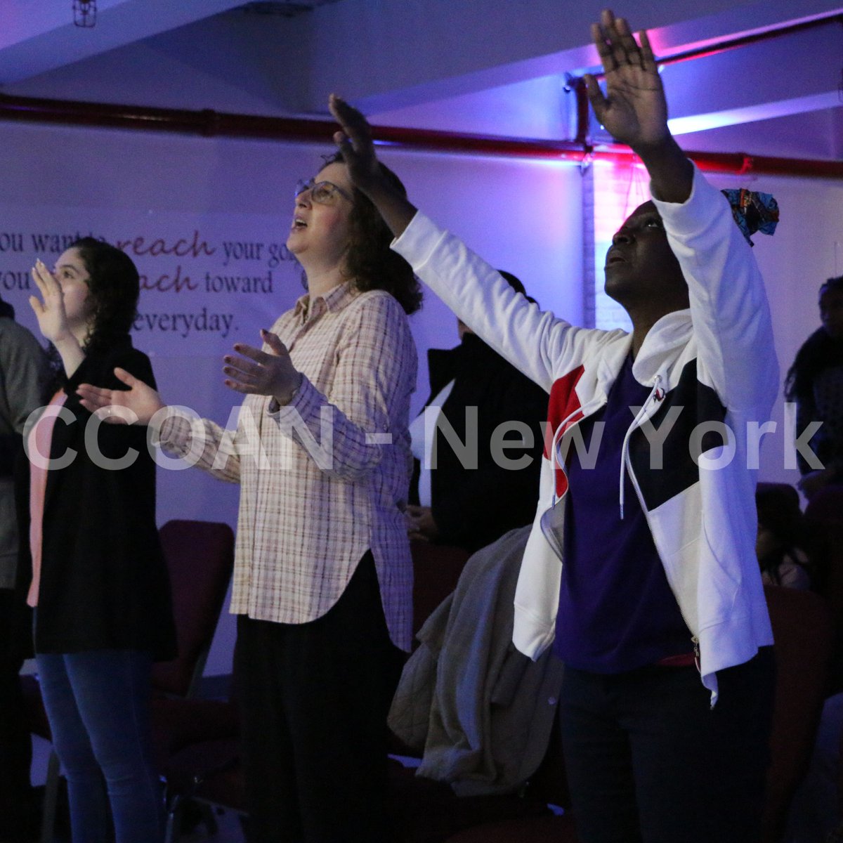 CCOANNewYork's tweet image. In this sacred moment, let’s pause and center our hearts on God. As we worship, we step into His presence—where burdens are lifted, hearts are renewed, and strength is restored!

#CCOANNewYork #SundayService #ProphetHarry #Worship