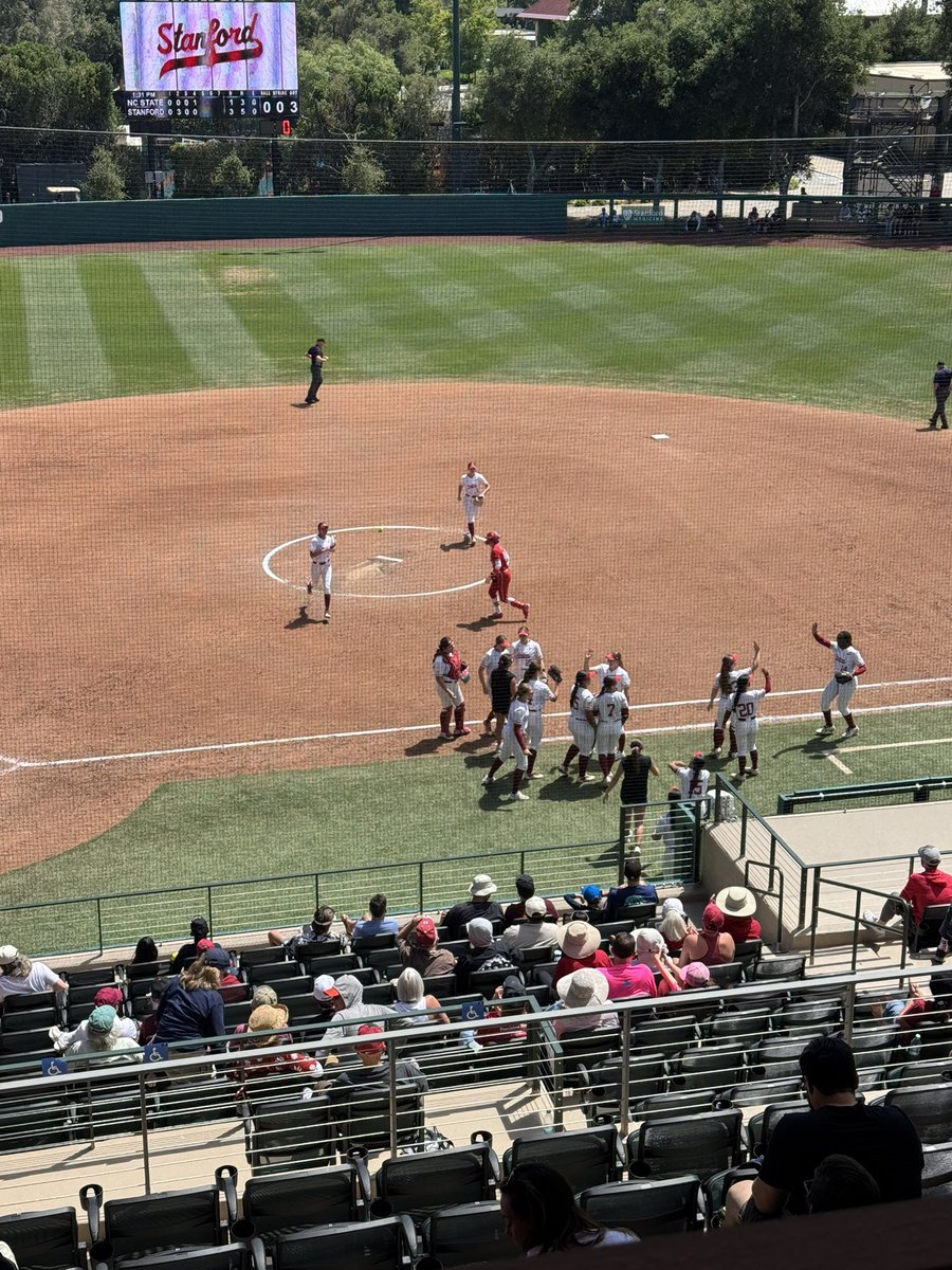 slamdunk406's tweet image. I’ve arrived on The Farm for game three of Stanford Baseball vs. Miami &amp;amp; Stanford Softball vs. NC State. 

#Stanford #Miami #NCState #ACC #ACCBSB #ACCSB