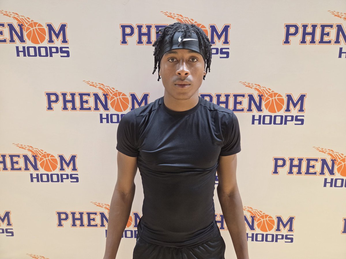 PhenomExposure's tweet photo. FINAL SCORE

1 of 1 Regional 17u (Palmer) - 67
CoMVP Chief Hunter (Pic 1) 
CoMVP Semaj H (Pic 2)

Most Hated NC 17u - 56

Cheif and Semaj both finished with 15 point to cap of a productive weekend for both. 

#PhenomQCShowcase https://t.co/s7lw3dROay
