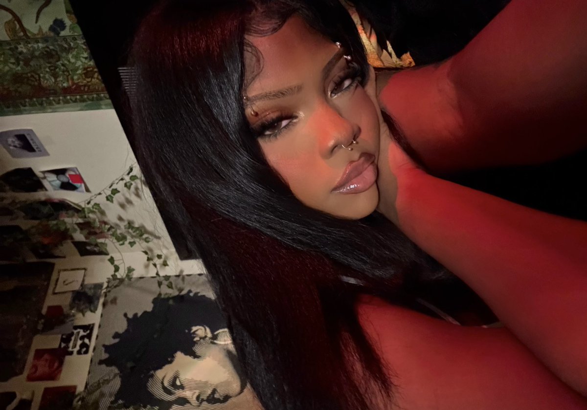 ⭐️⭐️⭐️⭐️⭐️ (@ilovenostaigia) on Twitter photo 