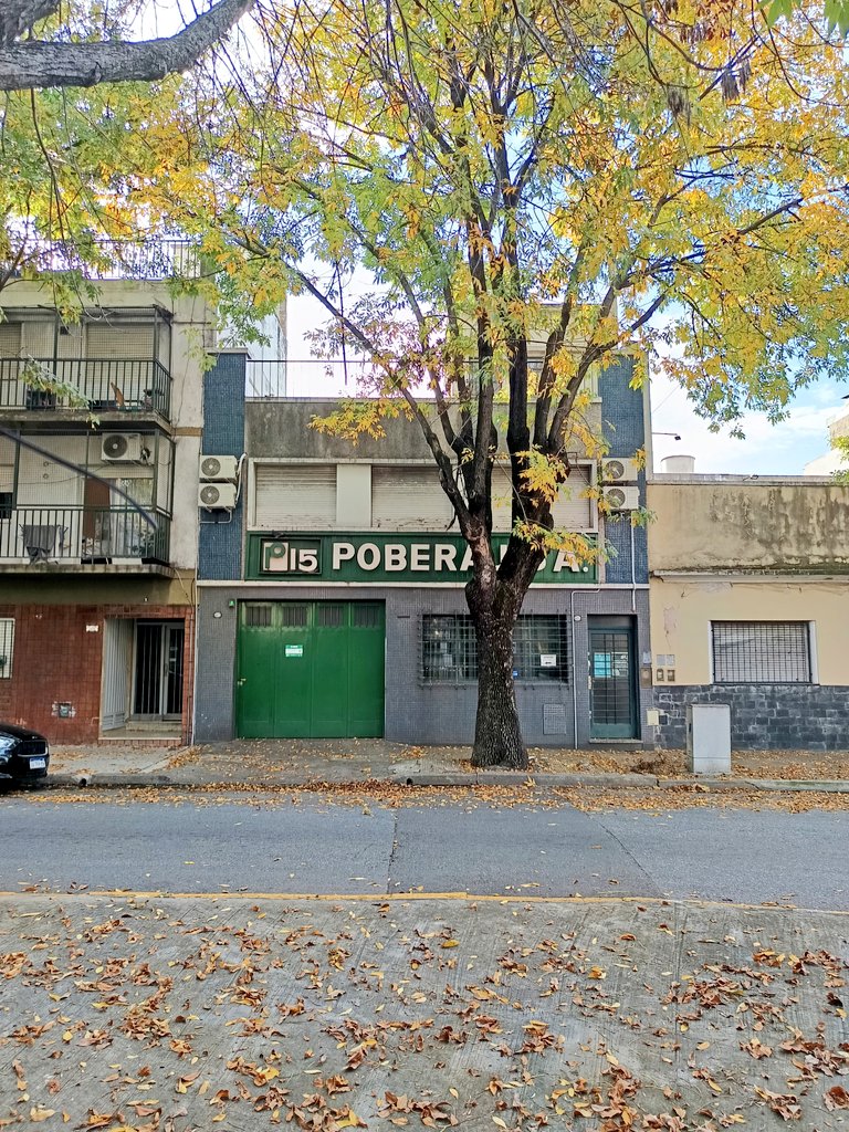 GustavoUltrapop's tweet photo. Villa Pueyrredón es un barrio precioso y debería ser declarado ya como Patrimonio de la Humanidad y no dentro de 50 años cuando se den cuenta y ya es tarde. https://t.co/9BPG0Sy0KV