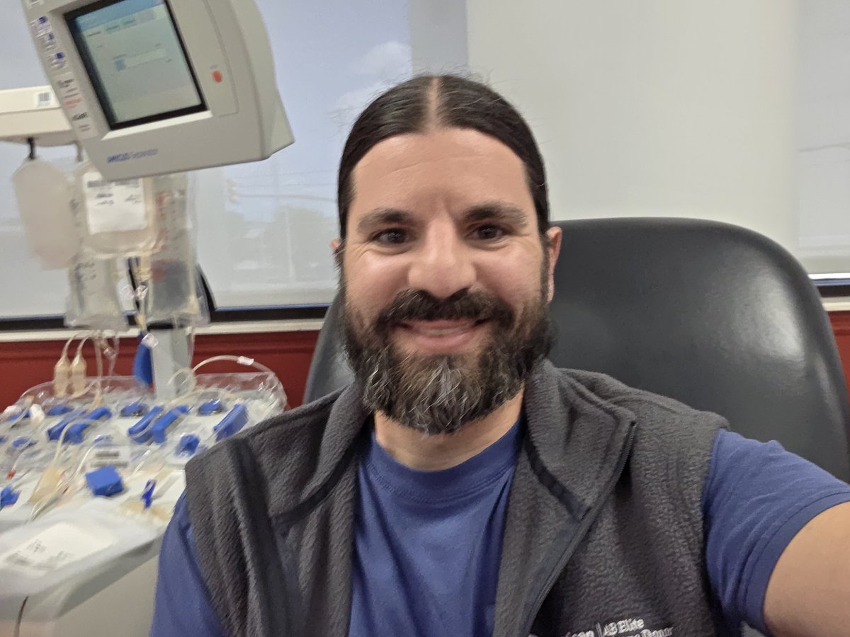 BrettACrystal's tweet photo. Now up to 411 @RedCross blood/platelet/plasma donations! Thank you to the amazing @RedCrossTN team! https://t.co/YhGjFKcrCy