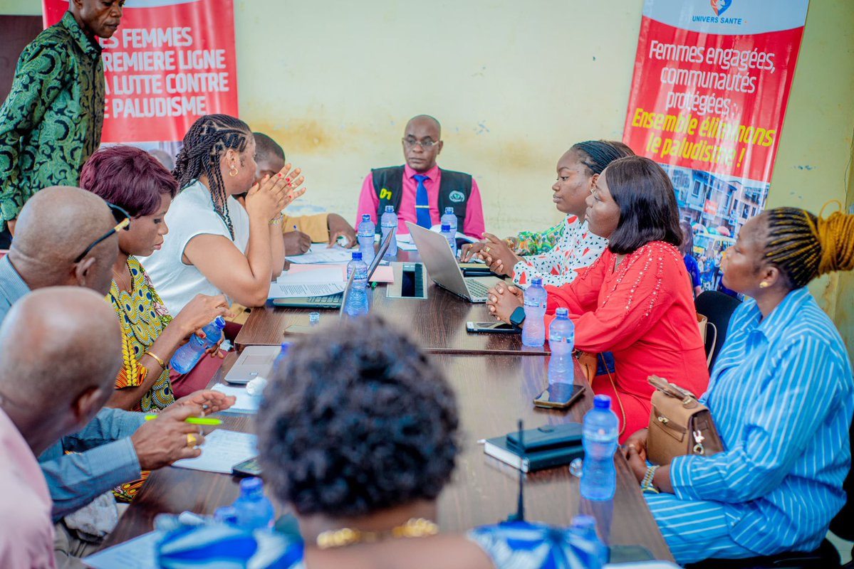 RDC_IYAFP's tweet image. Dans le cadre du projet #VE_PALU de Speak Up Africa , l’OSC #UniversSantéPlus a tenu , le jeudi 16 avril 2026, une réunion de plaidoyer et de sensibilisation auprès du Bourgmestre de la commune de Mont Ngafula ainsi que les #APA de la communauté  et les #Prestataires des soins.