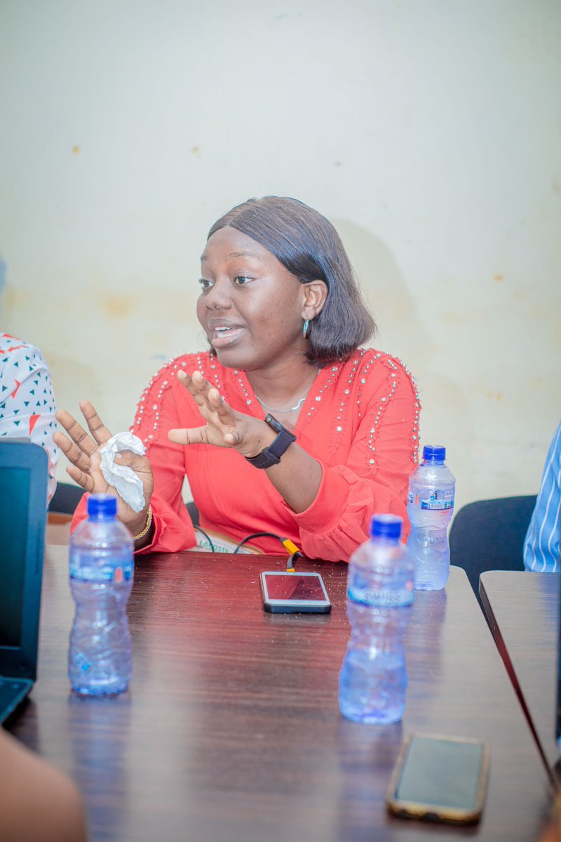 RDC_IYAFP's tweet image. Dans le cadre du projet #VE_PALU de Speak Up Africa , l’OSC #UniversSantéPlus a tenu , le jeudi 16 avril 2026, une réunion de plaidoyer et de sensibilisation auprès du Bourgmestre de la commune de Mont Ngafula ainsi que les #APA de la communauté  et les #Prestataires des soins.