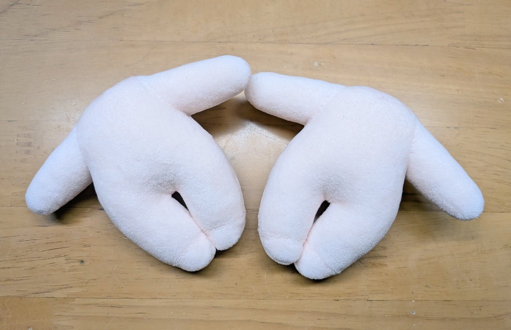 ボディ×2完成〜！お顔は疲れてない時に！🪡