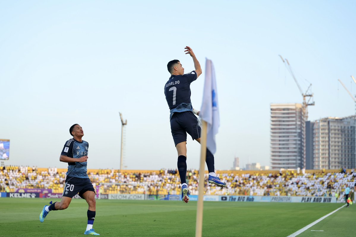 Cristiano Ronaldo tweet media