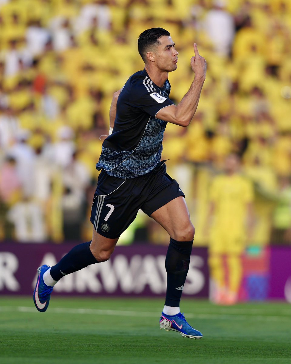 Cristiano Ronaldo tweet media