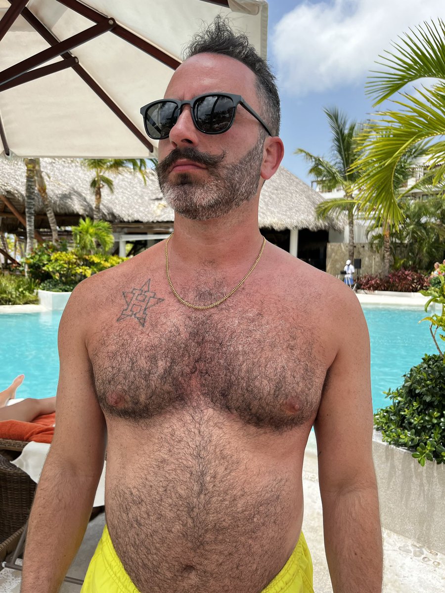 PharmerBobby tweet media