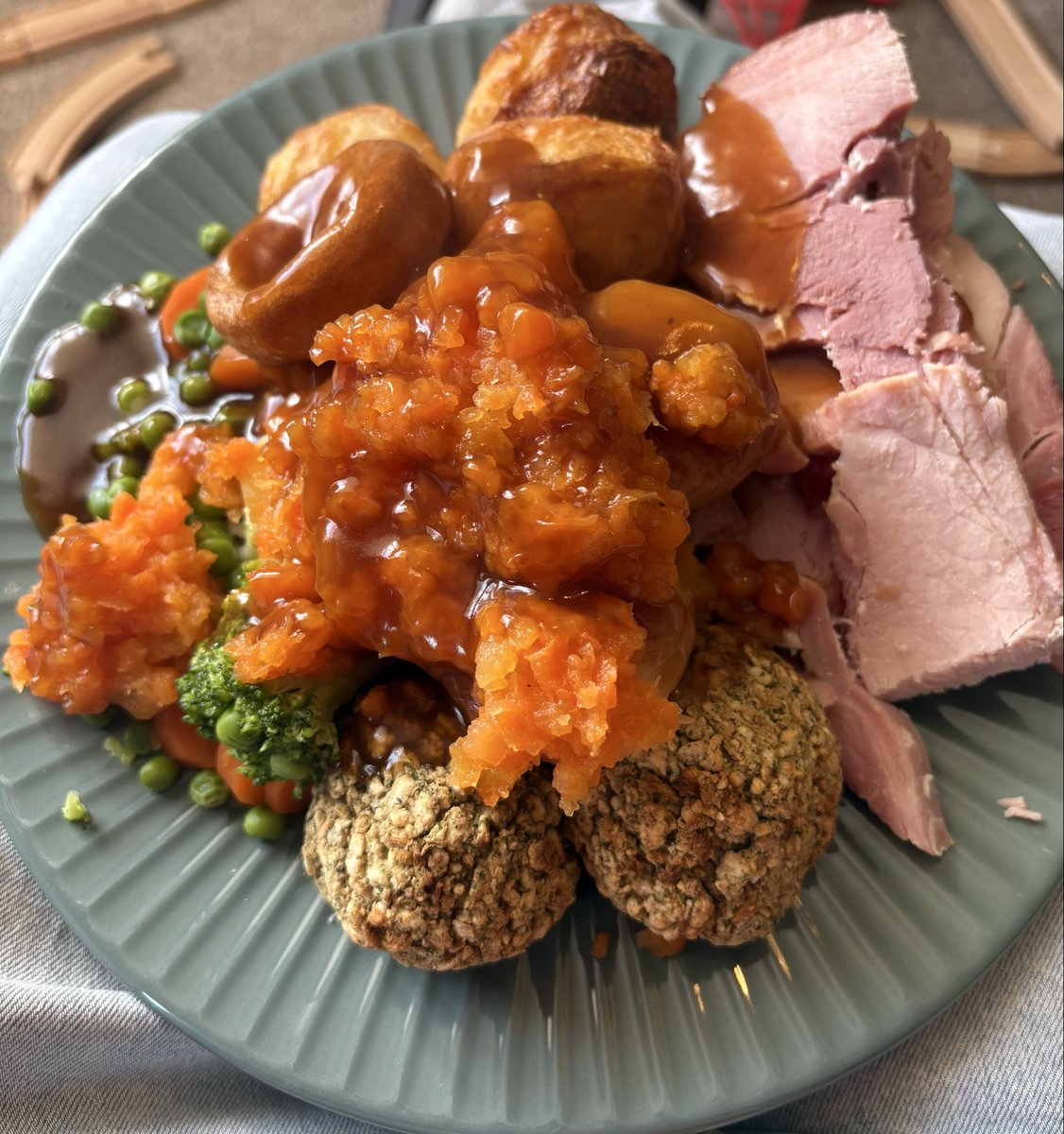 Tim tweet media