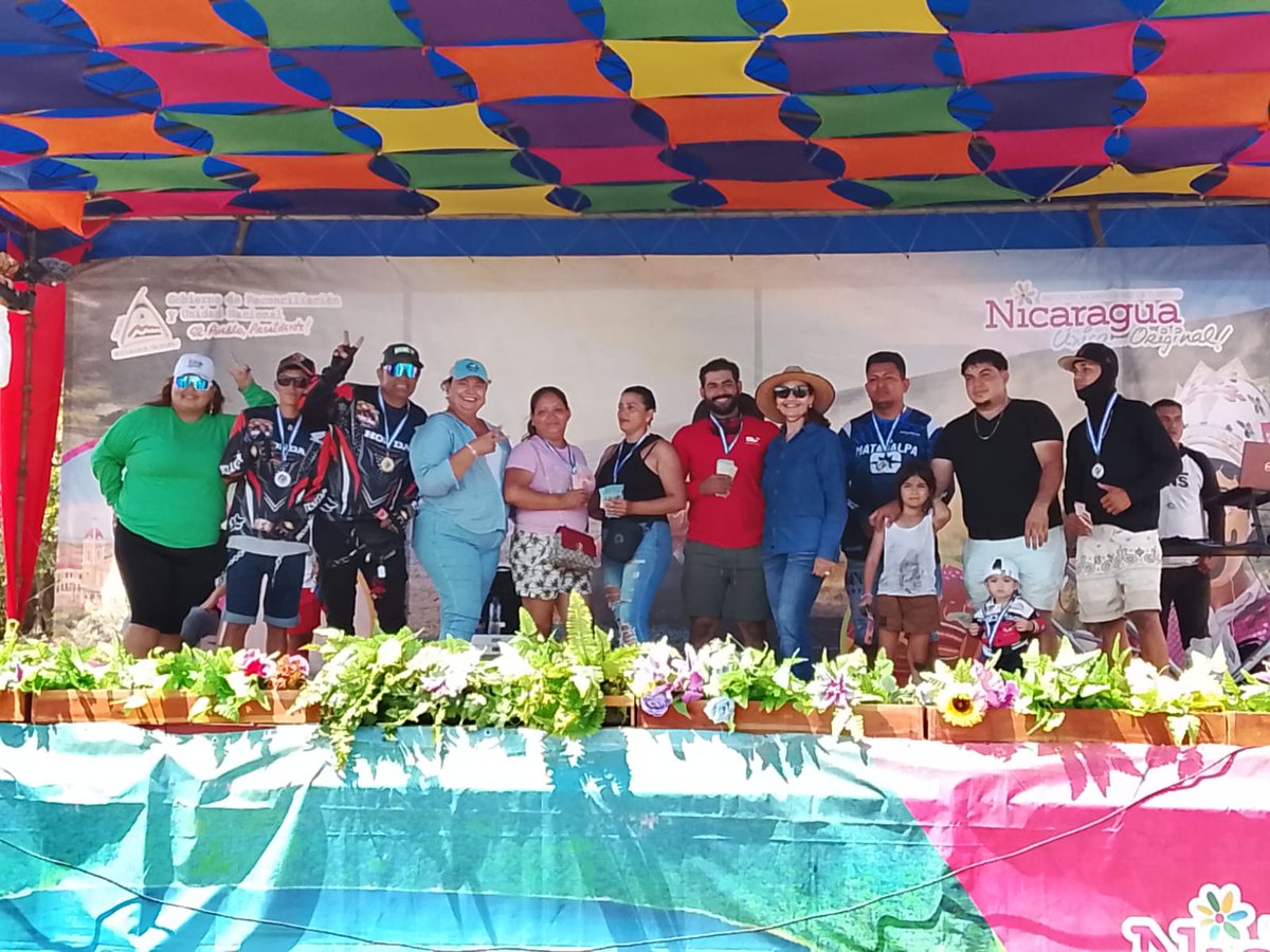 InturManagua's tweet photo. Culmina exitosamente la III Edición de la competencia de Cuadraciclos en arena "Aventura sobre ruedas. Felicitamos a los ganadores de las 4 categorías 🏅

#NicaraguaFascinanteIrresistible 
#SanRafaelDelSur #Managua https://t.co/tYPFPK8v4j